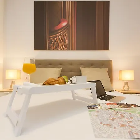 Living - Olympia House *