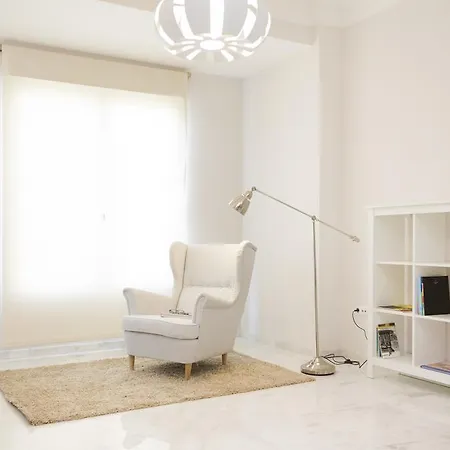 Living - Olympia House Apartment *